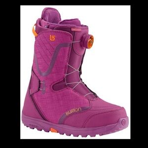 RARE Burton Purple Snowboard Boots Size 7